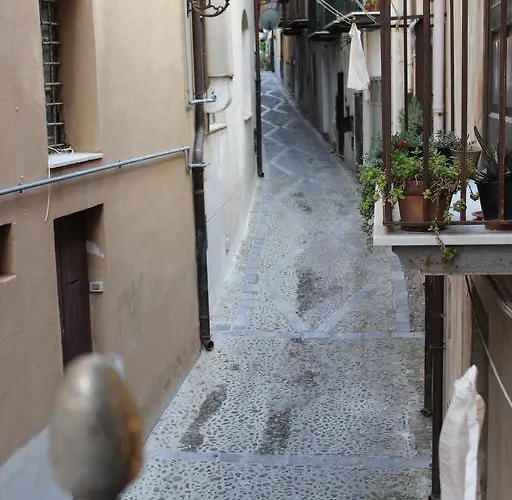 アパート Seminario *